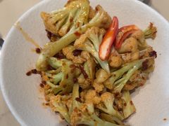 -渔语鱼酸菜鱼新川菜(来福士店)