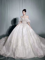 -艾米丽婚纱礼服