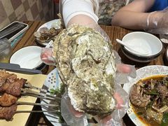 -蚝堡海鲜·威海菜·海肠捞饭·烧烤·亚洲吃蚝公司(幸福门店)