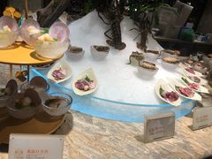 -半岛翡丽海鲜自助餐厅(观风亭店)