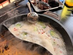 -秦巴石锅鱼