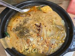 -曹宝林砂锅麻辣烫(星光路店)