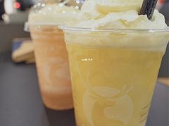 菠萝的海瑞纳冰-瑞幸咖啡(7号国际商业中心店)