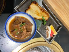 -山川小町·极番烧肉(新地假日广场店)