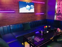 -宝岛甲壳虫KTV(蓝天路店)