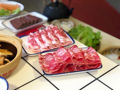 -贤合庄卤味火锅(济南泉城路店)