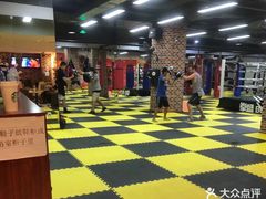 -拳盛时代拳击俱乐部(北京路店)