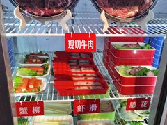 -钢管厂五区小郡肝串串香(滨江店)