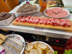 -洪焱重庆老火锅(万福花园店)
