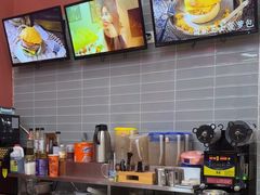 -御华麟·港奶·港包·港咖(解放路第二市场店)