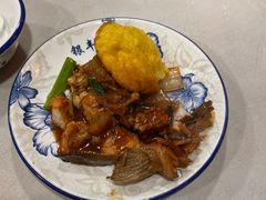 -小火炕铁锅炖鱼