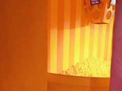 -不可思议减压馆·解压博物馆·摔碗发泄·团建定制