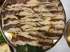 -草家酱蟹炭火烤肉店(珲春南路一店)