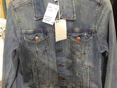 -H&M(天一广场店)