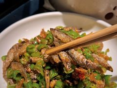 小鱼小虾-廖师傅大蒜炒腊肉(袁家岭店)