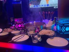 -唯爱KTV聚会餐厅(仙林东城汇店)