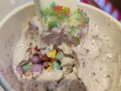 疯狂草莓派对暴风雪-DQ·蛋糕·冰淇淋(金桥店)