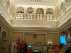 -维也纳酒店(华为广州研发中心罗冲围店)