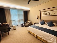 -绍兴鉴湖君澜大酒店