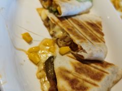 -玛格萝妮(汇智国际商业中心店)