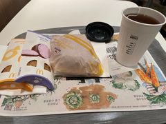 -麦当劳(七宝乐购店)