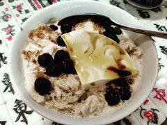 焦糖乌龙奶茶冰-堂屋糖水店(愚园店)