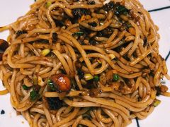 素拌粉-一灌煨汤(世茂店)