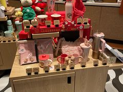 -星巴克臻选(莘庄仲盛店)