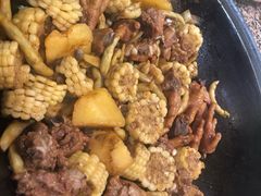 -老关东铁锅炖(上游街店)