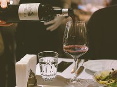 杯卖酒-壳里西餐厅Coquille Seafood Bistro(蒙自路店)