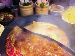 -萍姐火锅·公路夜市(武汉首店)