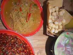 -先启半步颠小酒馆(常熟万达广场店)