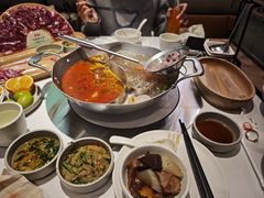 -左庭右院鲜牛肉火锅(环球港店)