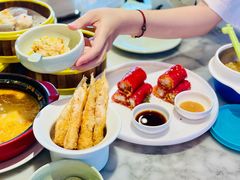 红米脆皮鲜虾肠-蝴蝶里·粤菜·点心(滨江龙湖店)