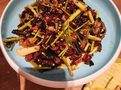 -有红鸡毛店·川菜(建设路店)