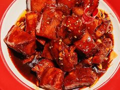 -丽华园·武汉地标楚菜餐厅(青山江滩店)