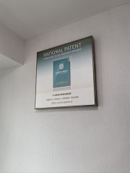 -咪咪专业脱毛连锁机构