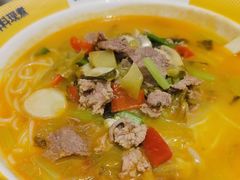 -粉小主·贵州酸汤牛肉粉(南京仙林金鹰店)