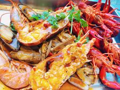-万达瑞华酒店美食汇自助餐厅(楚河汉街店)