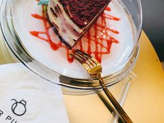 红丝绒蛋糕-飞行喵MR PILOT|猫舍·猫咖(静安大融城店)