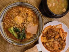 肥牛辛拉面-李先生的首尔小馆(松江启源广场店)