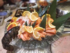 -船梆煮•蒸汽海鲜·炉火烤肉(五四广场店)