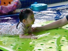 -龙格亲子游泳·水育早教运动中心(绿宝中心)