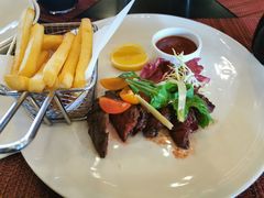 -WOLFGANG PUCK KITCHEN & BAR(迪士尼小镇店)