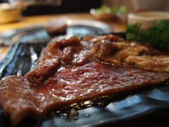 -唯成•韩国炭火烤肉 유성고기