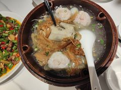 汽锅丸子汤-琬苑鸽庄·川粤融合菜(解放碑总店)