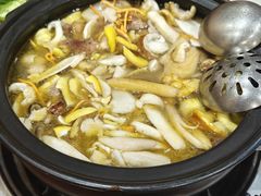 -菌之家·专业纯野生菌火锅·特色炒菌