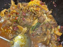 -曹丞相·地锅鸡·地锅鱼(武林店)