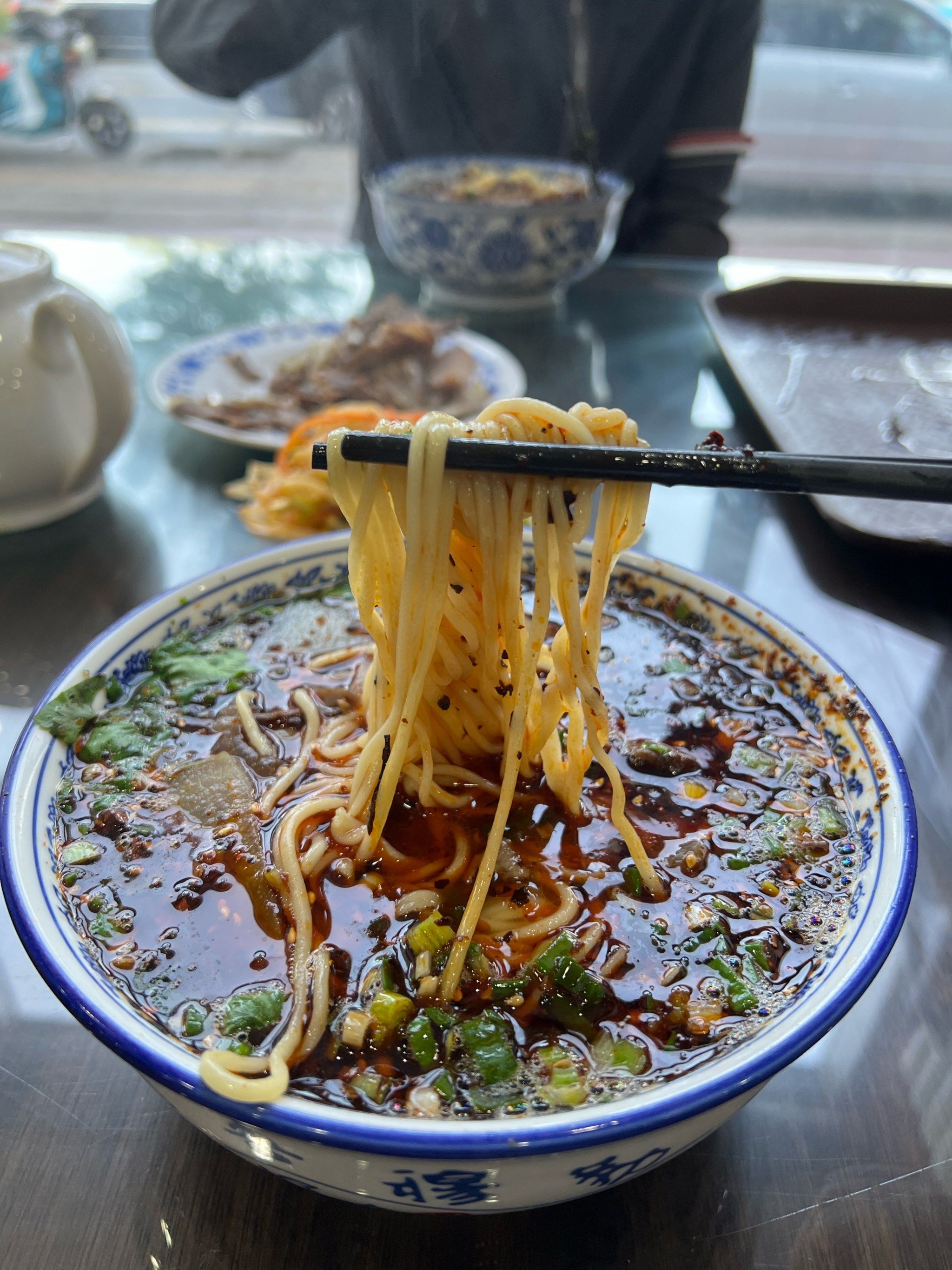 兰州牛肉面 用半斤肉两碗面开启