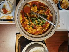 -魏铭鱼头捞饭(晋阳路店)